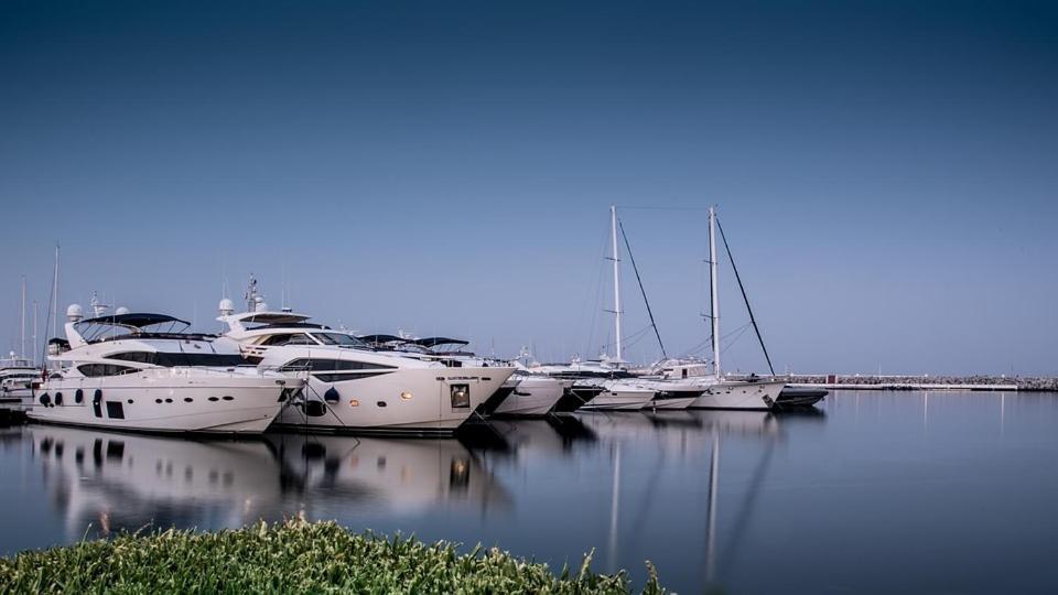 Oleholidays Marbella 2000 Primera Linea De Playa المظهر الخارجي الصورة